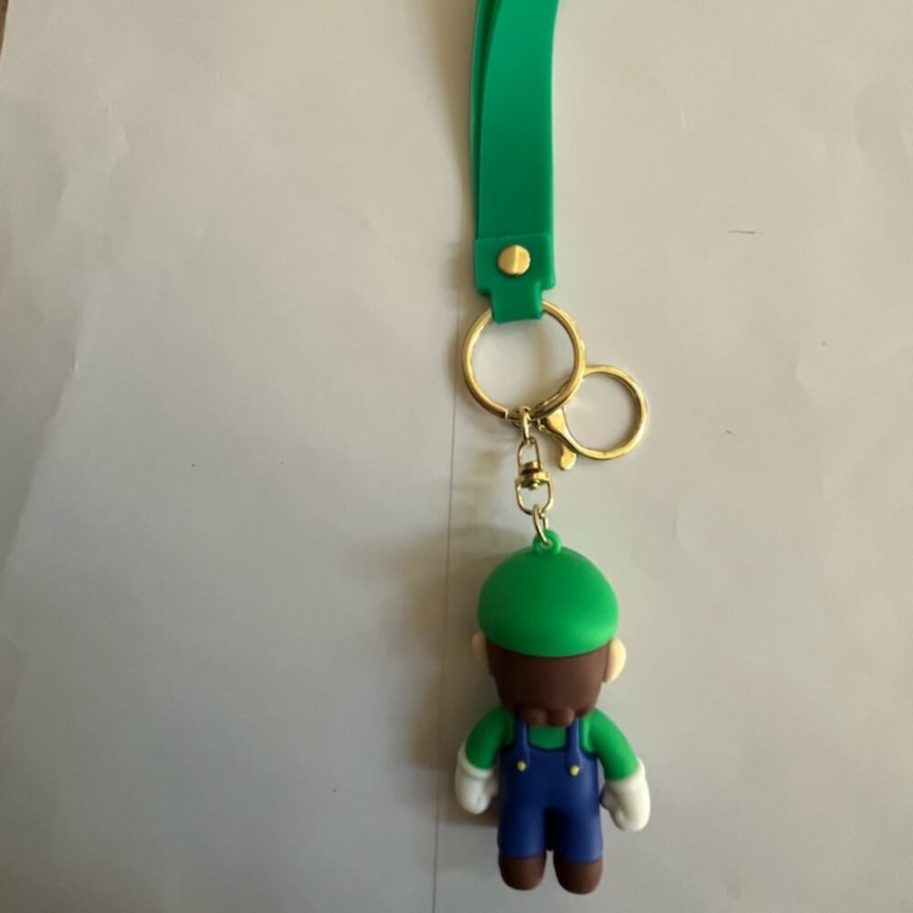 Luigi Mario Key Chain - Picture 3 of 4